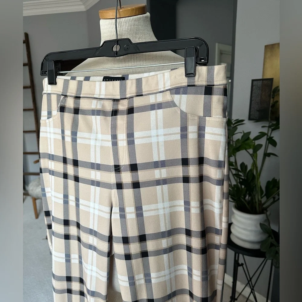 Sanctuary black and tan plaid pants, size XL - Picture 5 of 10